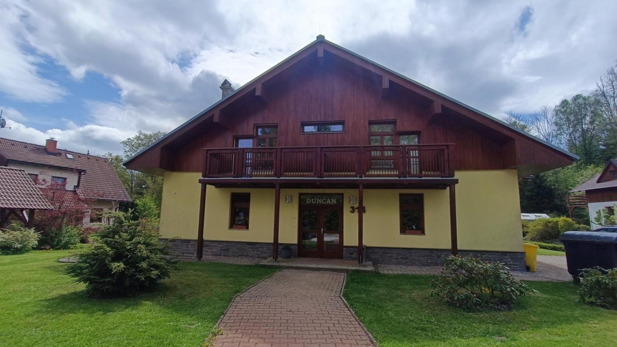 Penzion Duncan Janske Lazne Exteriör bild